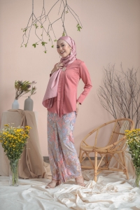 Classic Kebaya Batik in Rose Pink (TOP)